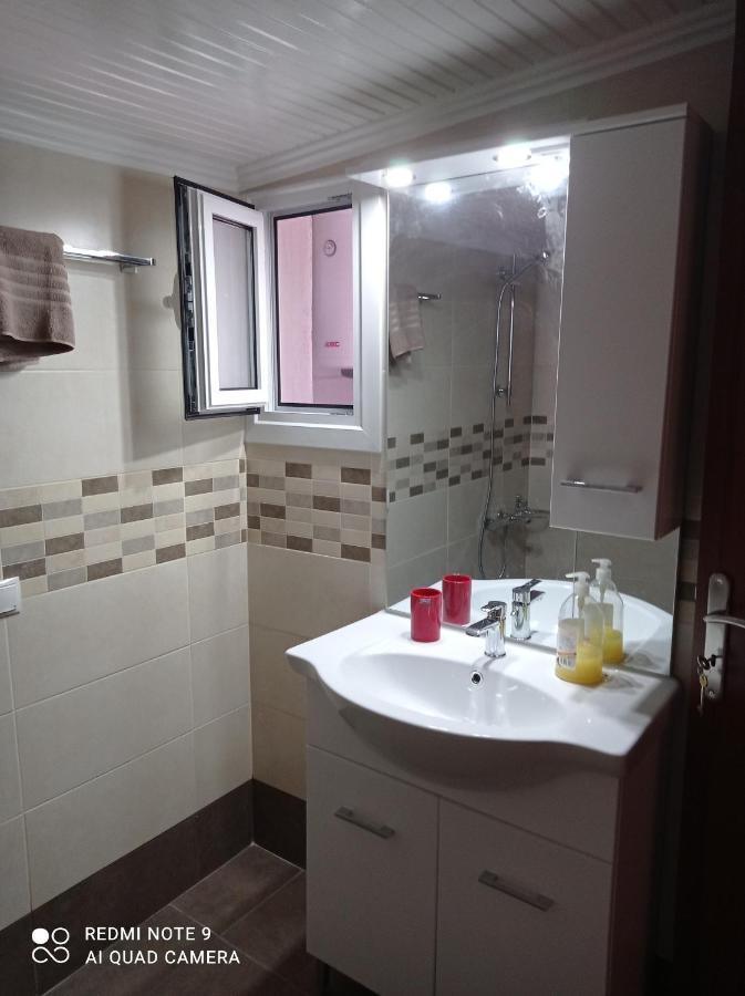 Βιλα Μπουμπουλινα Apartment Sami  Bagian luar foto